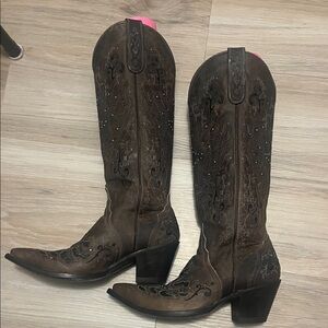 Sterling River 19” Tall Brown/black Fancy Embroidered Western Boots